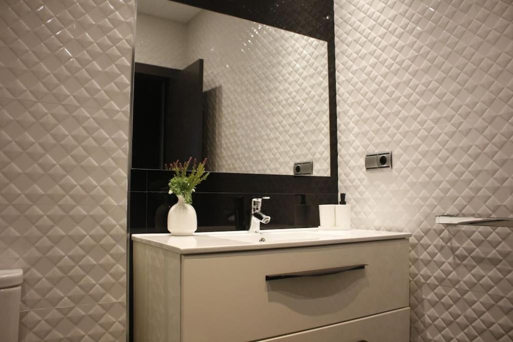 Taracea Suites Plaza Nueva Γρανάδα Εξωτερικό φωτογραφία